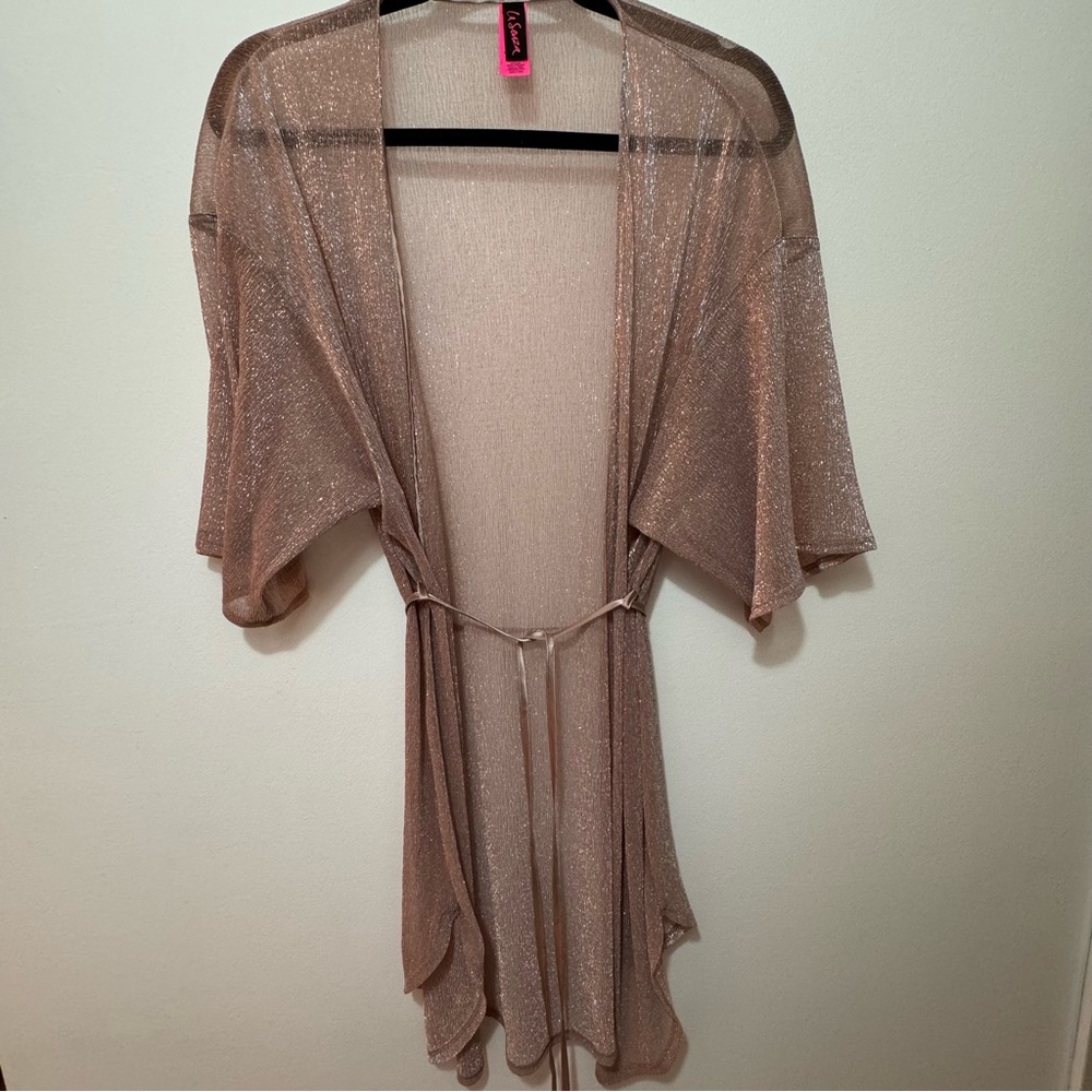 Shimmering Lingerie Robe 🤍🤍🤍💫 - Picture 3 of 5